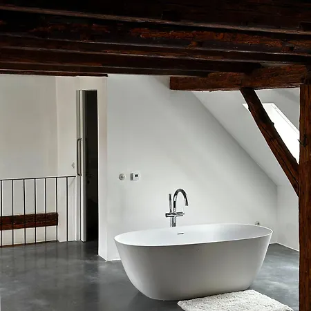 U3 Loft Apartment